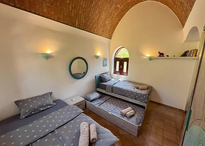 Nubian Lagoonfront - 4br, 9 Guests الجونة